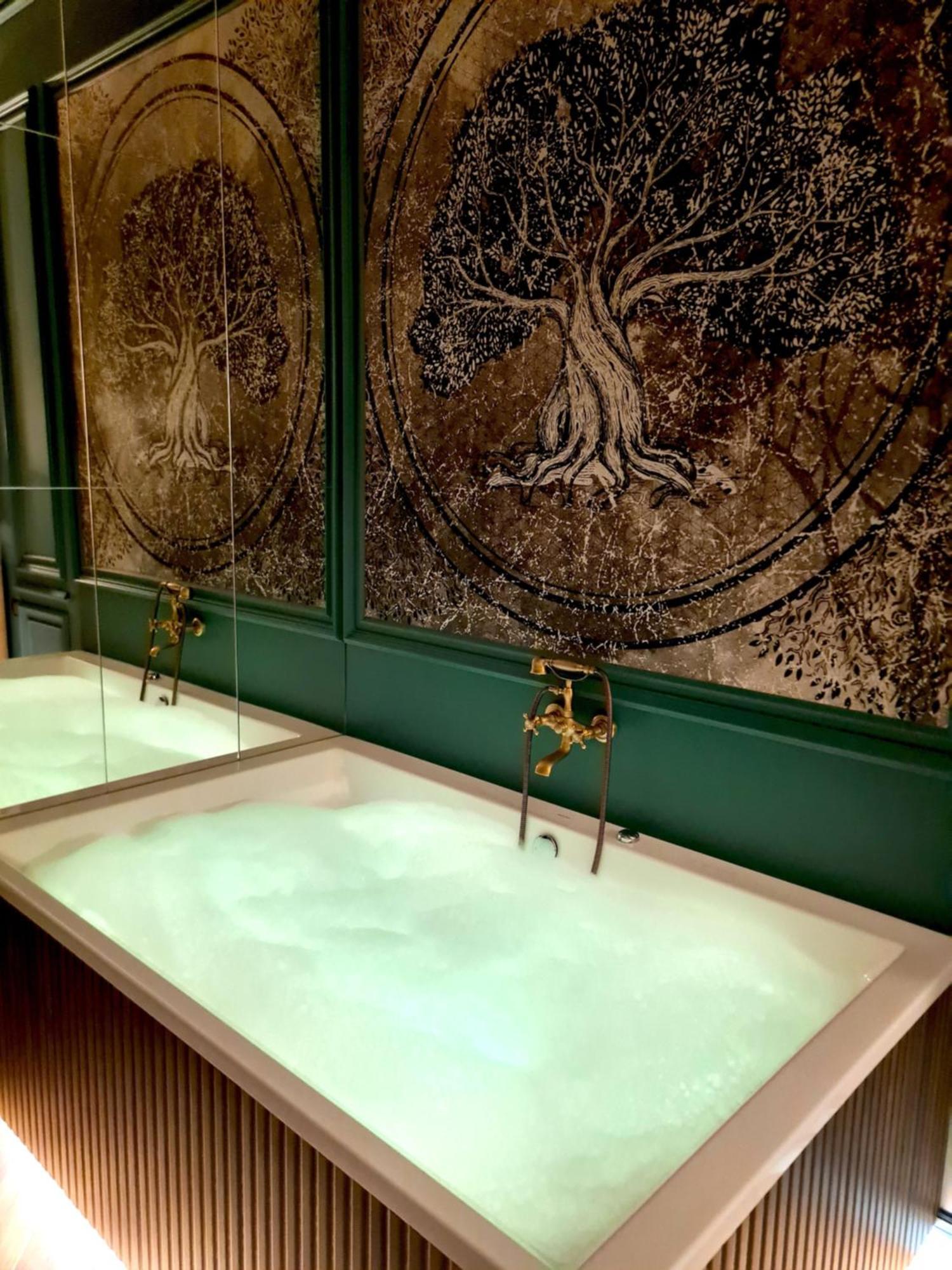 Art Jacuzzi Koletek Apartment Krakow Exterior photo