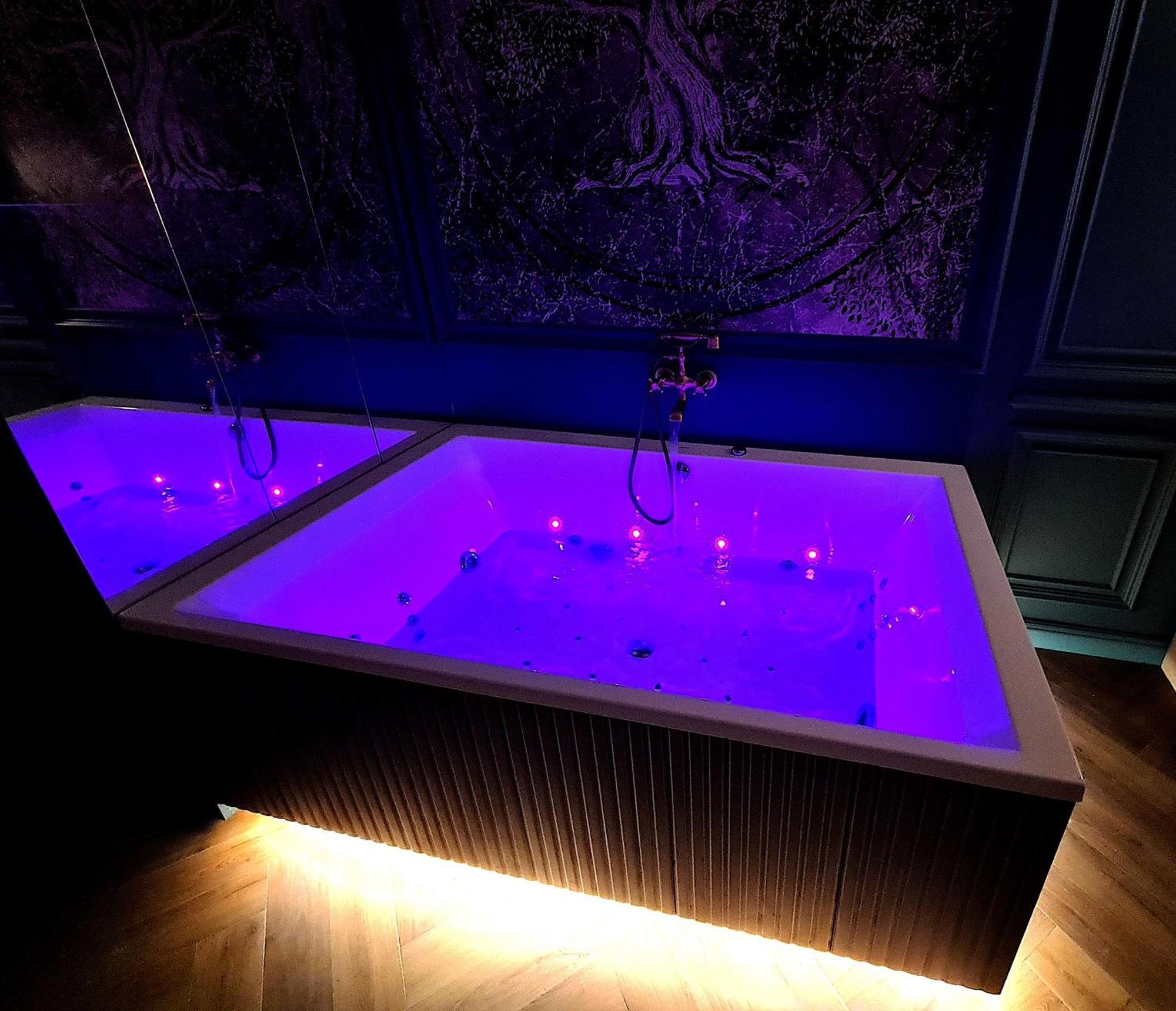 Art Jacuzzi Koletek Apartment Krakow Exterior photo